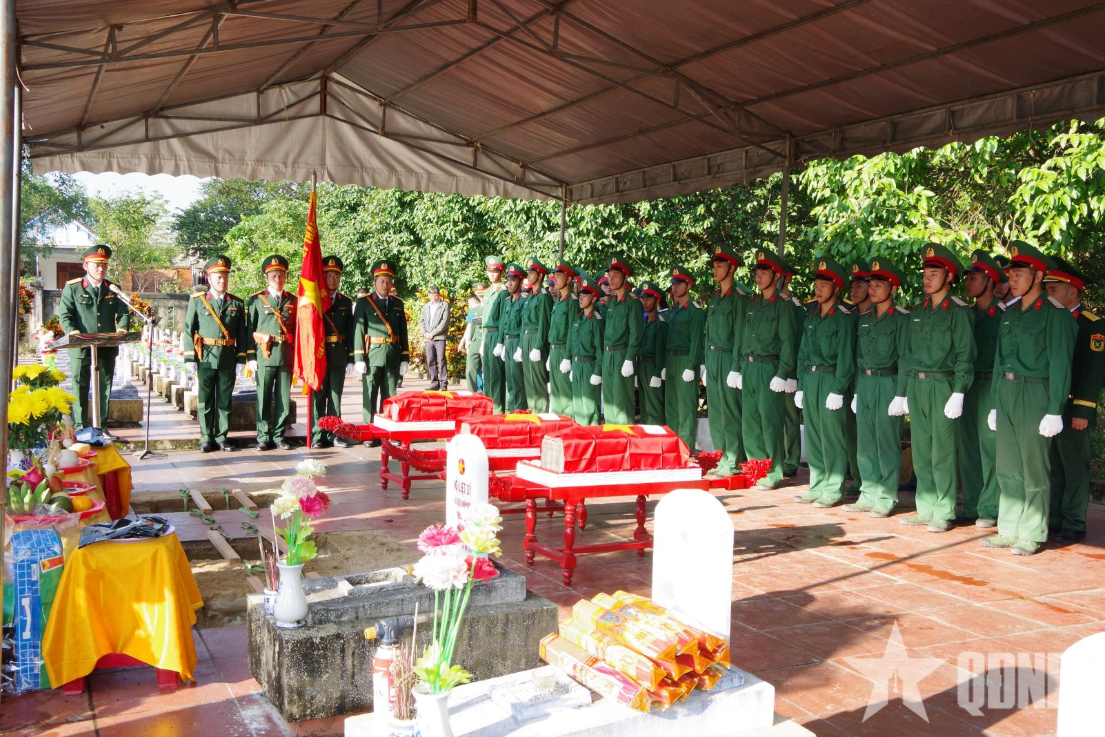 Quảng Trị: Truy điệu, an táng 4 hài cốt liệt sĩ